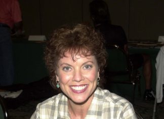 Erin Moran Joanie Cunningham of Happy Days Dies at 56
