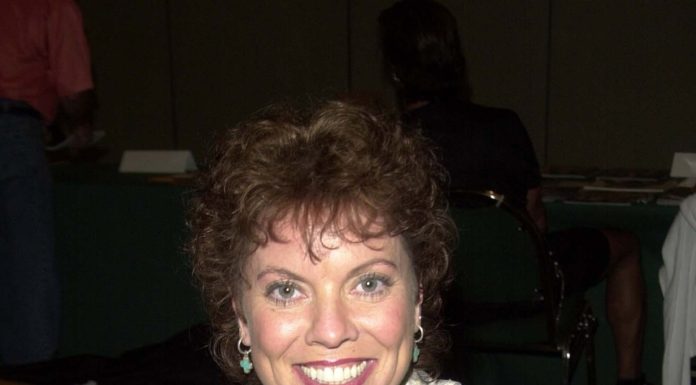 Erin Moran Joanie Cunningham of Happy Days Dies at 56