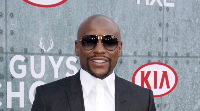 Floyd Mayweather opens up strip club in Las Vegas?