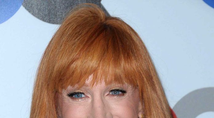 Kathy Griffin Issues Apology for Controversial Images