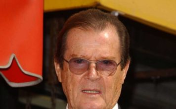 Roger Moore Agent, James Bond Agent 007 Dead at 89