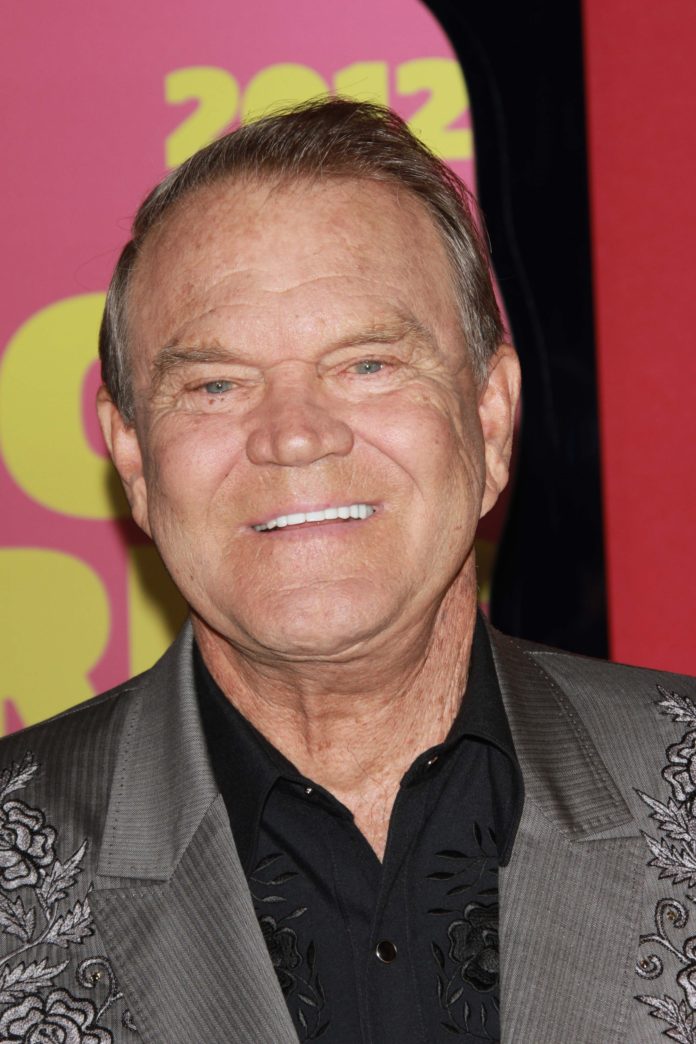 at the 2012 CMT Music Awards, Bridgestone Arena, Nashville, TN 06-06-12