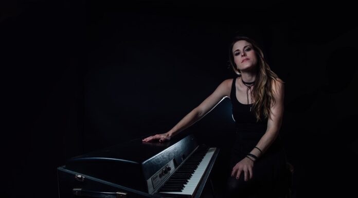 To ‘Ascend’ or ‘Descend?’ American Idol’s Leslie Hunt Releases Duo EPs and Reveals Inspiration Hidden Within Personal Struggle, Trauma, and Discomfort