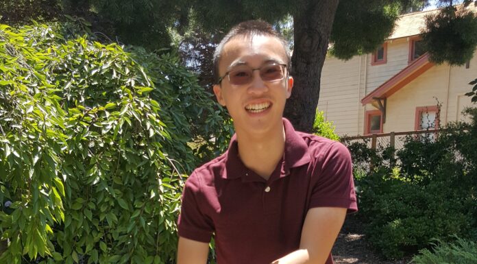 This Podcaster Wants to Empower YOU