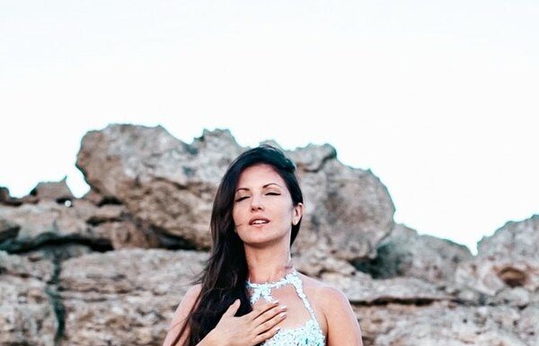 This 5D Visionary Mentor Is Activating Leaders And Entrepreneurs To Achieve Their Goals.