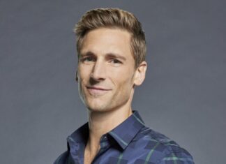 Andrew Walker talks about ‘Up Close & Personal’ virtual event with Star Image Entertainment, proceeds to benefit Cedars CanSupport Hallmark actor Andrew Walker