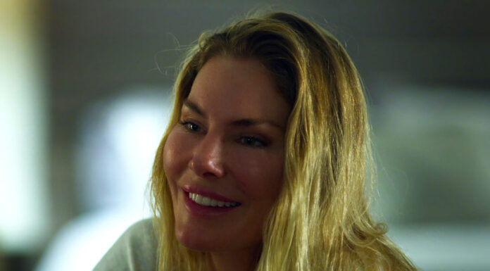 Kelly Greyson Is An Influential Example To All, On And Off-Screen Kelly Greyson