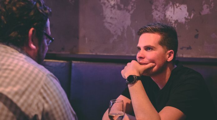 From a Small Rural City to an Esports, Gaming & Blockchain Expert; the Story of Chris Smith