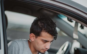 Create Powerful Videos That Sell Your Service With Victor Valencia