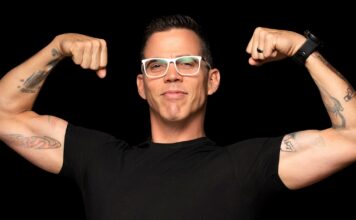 Review: Steve-O of ‘Jackass’ brings his ‘Bucketlist’ Tour to The Paramount Steve-O