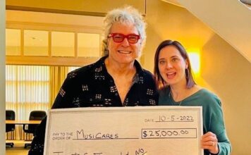 Southern rock group The Outlaws raise funds for MusiCares Henry Paul and Alicia Warwick