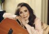 Country queen Loretta Lynn dies at 90 Loretta Lynn