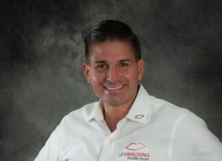 Lip Smacking Foodie Tours offers the Best Culinary Experience in the World