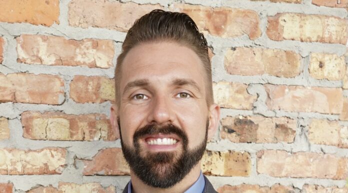 5 Reasons Why Blake Hawkins is Ahead in the Real Estate Game