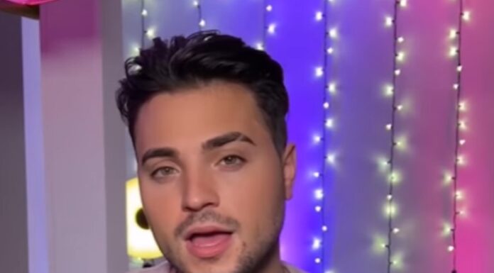 Review: Nick Tangorra dazzles covering a holiday classic Nick Tangorra