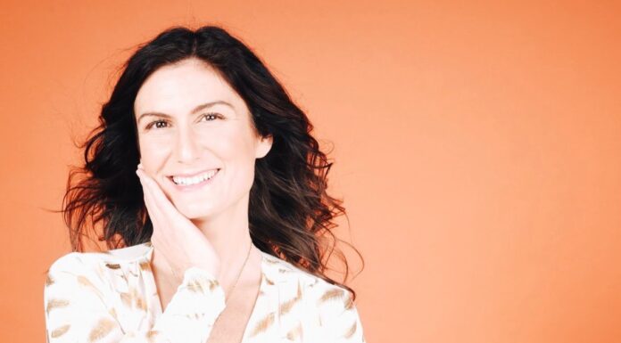 How To Become An Award-Winning, Bestselling Success Story