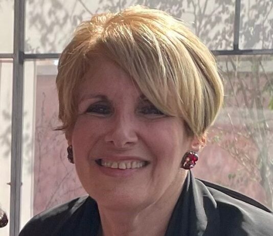 ‘Simon The Snail’ children’s book author Shari Bitterman is headed to West Nyack, New York Children's book author Shari Bitterman