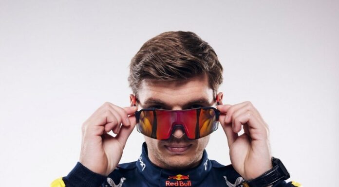 Blenders Eyewear Debuts Exclusive F1 Collection with Oracle Red Bull Racing During Austin Grand Opening Blenders Eyewear Oracle Red Bull Racing F1 Austin Grand Opening