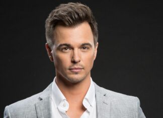 Darin Brooks celebrates 10 years on ‘The Bold and The Beautiful’ on CBS Darin Brooks