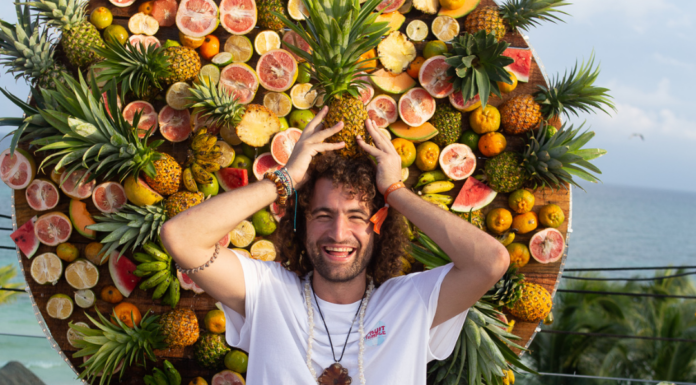 Fruit, Fruit, Fruit! Alejandro Glatt Brings Papayas to Mainstream Through Sensual Movement Alejandro Glatt Feel the Fruits