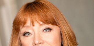 Daytime TV star Andrea Evans dies at 66 Andrea Evans