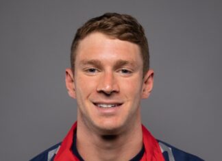 Ryan Murphy wins gold in the men’s 100 meter backstroke at the 2023 World Championships Ryan Murphy