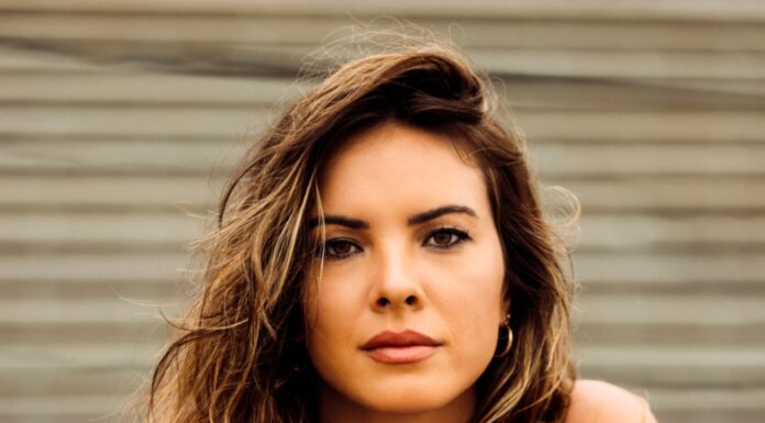 Review: Naomi Cooke Johnson releases refreshing summer single ‘Girls of Summer’ Naomi Cooke Johnson