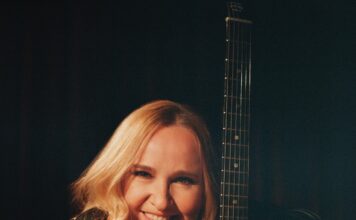 Rockers On Broadway to honor rock queen Melissa Etheridge Melissa Etheridge