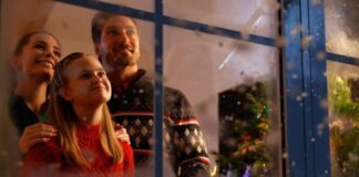 Review: ‘Christmas Keepsake’ is a magical new original holiday film 'Christmas Keepsake'