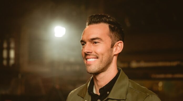 Review: Alden Brown releases inspirational ‘Hey God’ single Alden Brown