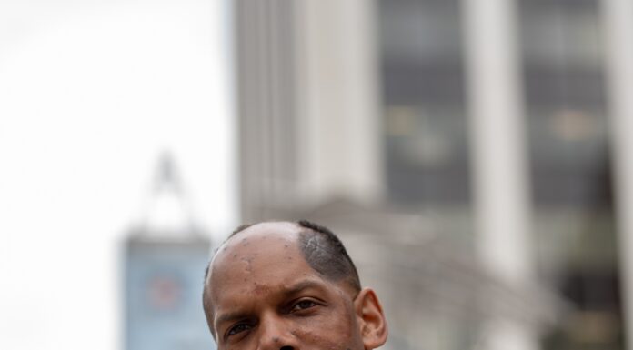 Euran Daniels: Turning Passion into Profit – Your Passion IS Your Business!