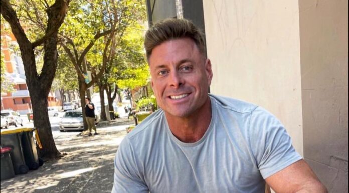 Meet Davey Hughes: Veteran performer of ‘Magic Men Australia’ Davey Hughes