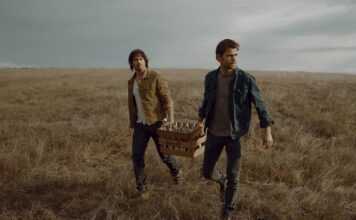 Review: Brothers Bond Bourbon is an incredible bourbon by Ian Somerhalder and Paul Wesley Ian Somerhalder and Paul Wesley