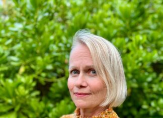 Unveiling the Secrets with Michelle L Andrie: How to Stop Being a Tight Ass to Release Low Back Pain