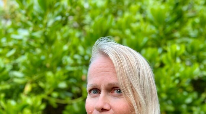 Unveiling the Secrets with Michelle L Andrie: How to Stop Being a Tight Ass to Release Low Back Pain