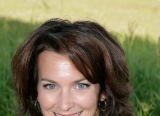 Sheahan Keinick: Elevating Success Through Dance Education