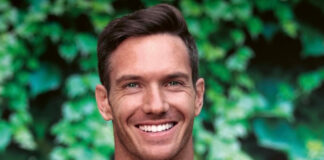 Review: Australian firefighter Ricky Smith is featured on Power 98.5 Satellite Radio Firefighter Ricky Smith