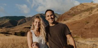 Carlos PenaVega and Alexa PenaVega to star in ‘Mr. Manhattan’ on Great American Pure Flix Alexa and Carlos PenaVega and family
