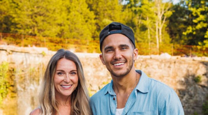 Great American Media collaborates with The Salvation Army, wraps production on ‘Love at the Kettle’ starring Carlos and Alexa PenaVega Alexa PenaVega and Carlos PenaVega