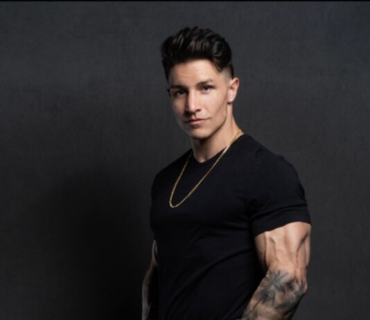 Review: Isaiah Smith, RN, personal trainer, and ‘Mr. California’ is featured on KTLA Isaiah Smith, RN