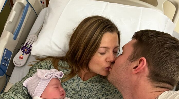 Ryan Murphy and wife Bridget celebrate the biggest gold medal in their lives: a baby girl Ryan Murphy and wife Bridget welcome baby girl