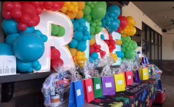 Burgerology in Stony Brook hosts Autism Awareness event, raises money for charities Burgerology in Stony Brook raises money for Rise Life Services