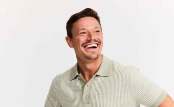 Catching up with Blake Kelley from Hallmark’s ‘Finding Mr. Christmas’ Blake Kelley