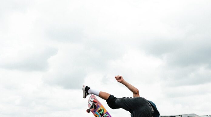 Warped But Wiser: The 35+ Guide to Thriving at Vans Warped Tour 2025 Vans Warped Tour 2025 returns for 30th anniversary