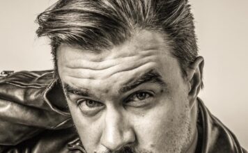 Rob Mayes releases the greatest country single of his career ‘4th of July’ Rob Mayes