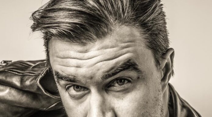 Rob Mayes releases the greatest country single of his career ‘4th of July’ Rob Mayes