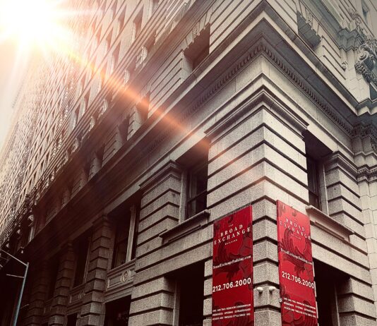 Inside Yamasaki: FiDi’s New Asian Fusion Destination at 25 Broad Street in Manhattan Yamasaki Bar