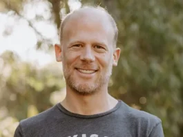 Josh Tickell and Ian Somerhalder to celebrate ‘Kiss the Ground’ book at Barnes & Noble at The Grove Josh Tickell