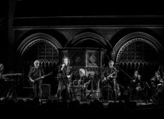 Colin Blunstone of The Zombies releases ‘One Year And More: Live from Union Chapel’ Colin Blunstone
