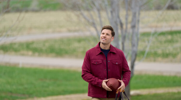 Craig Geoghan talks about ‘Finding Mr. Christmas’ Season 2 on Hallmark Craig Geoghan